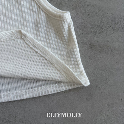 [PRE-ORDER] Clean V Cut Tank Top