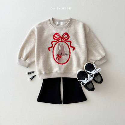 [PRE-ORDER] Rabbit Embroidery Sweatshirts