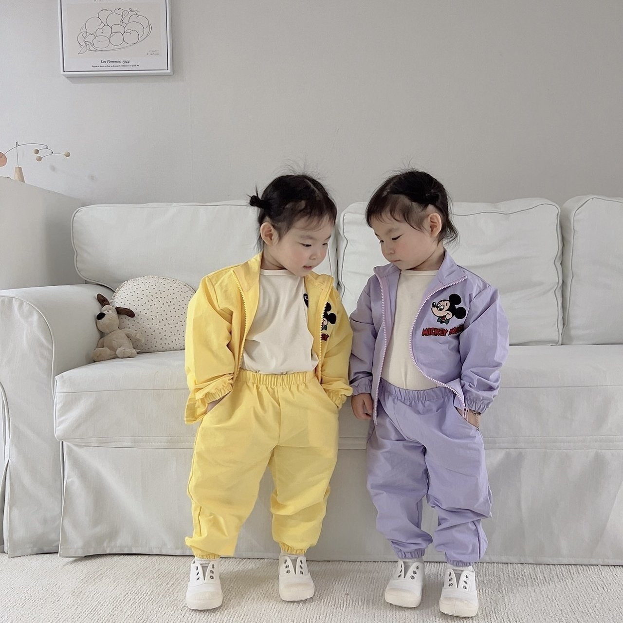 [PRE-ORDER] Retro 3 Pics Set