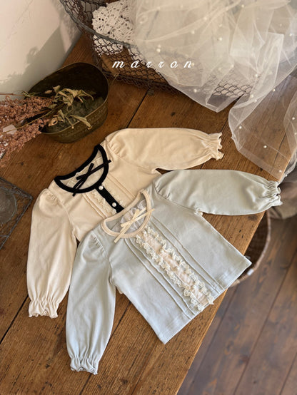[PRE-ORDER] Dorothy T-Shirts