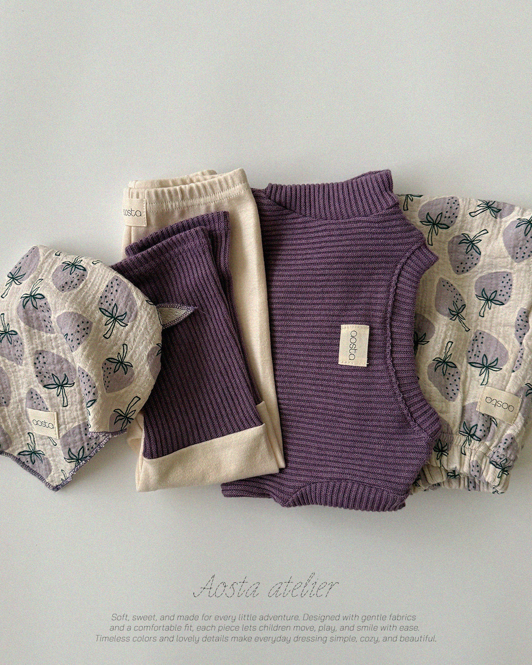 [PRE-ORDER] Strawberry Scarf