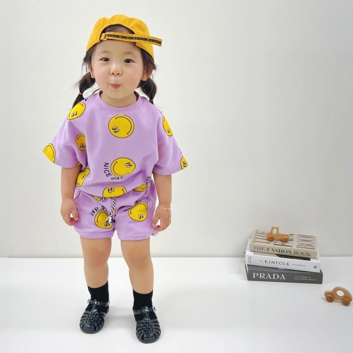 [PRE-ORDER] Nice Smile Top Bottom Set