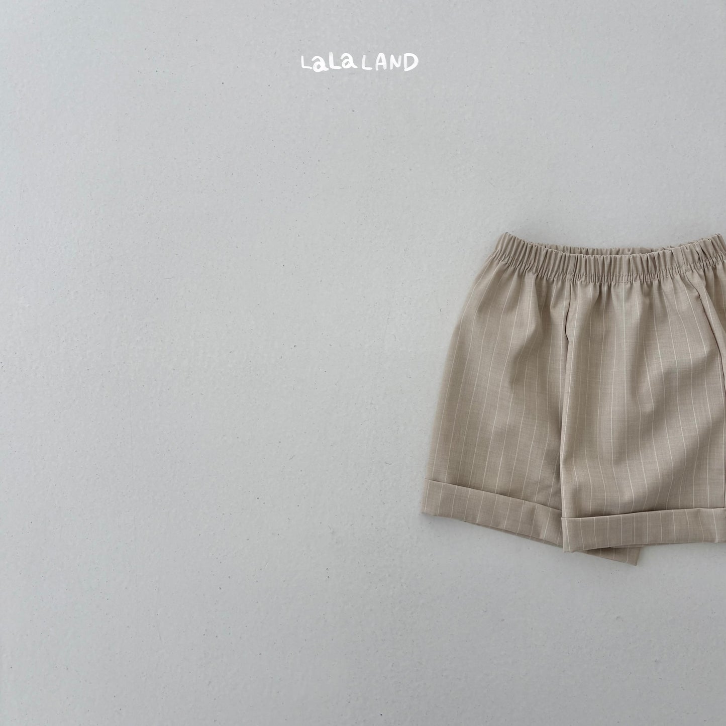 [PRE-ORDER] Classic Roll-Up Shorts