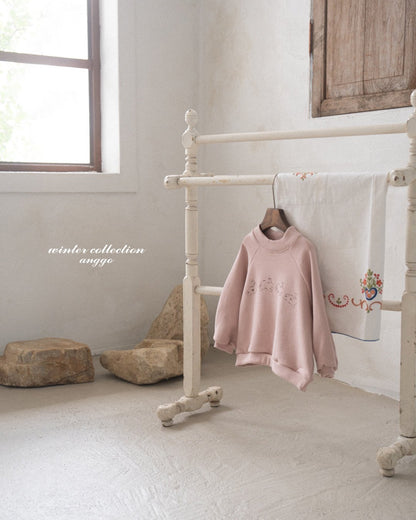 [PRE-ORDER] Bunny Sweatshirts