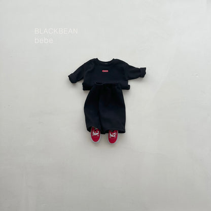 [PRE-ORDER] River Baby Top Bottom Set