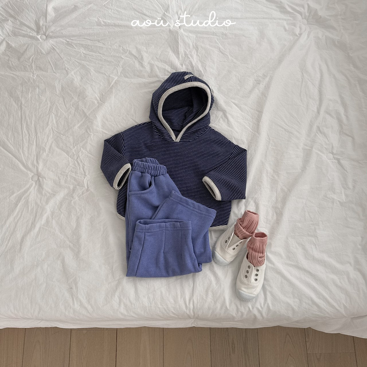 [PRE-ORDER] Mocha Hoodie Sweatshirts