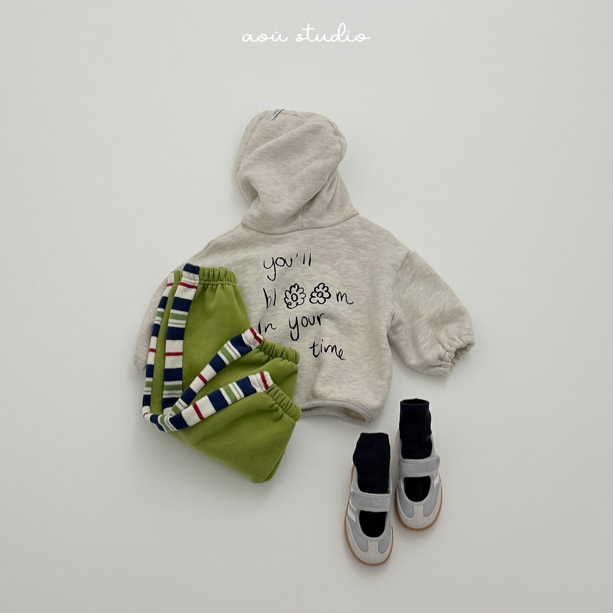 [PRE-ORDER] Bloom Hoodie Sweatshirts