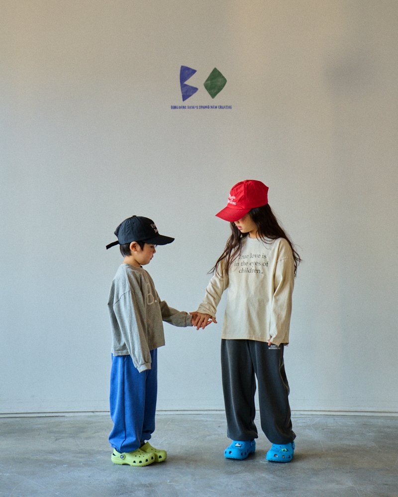 [PRE-ORDER] Love T-Shirts