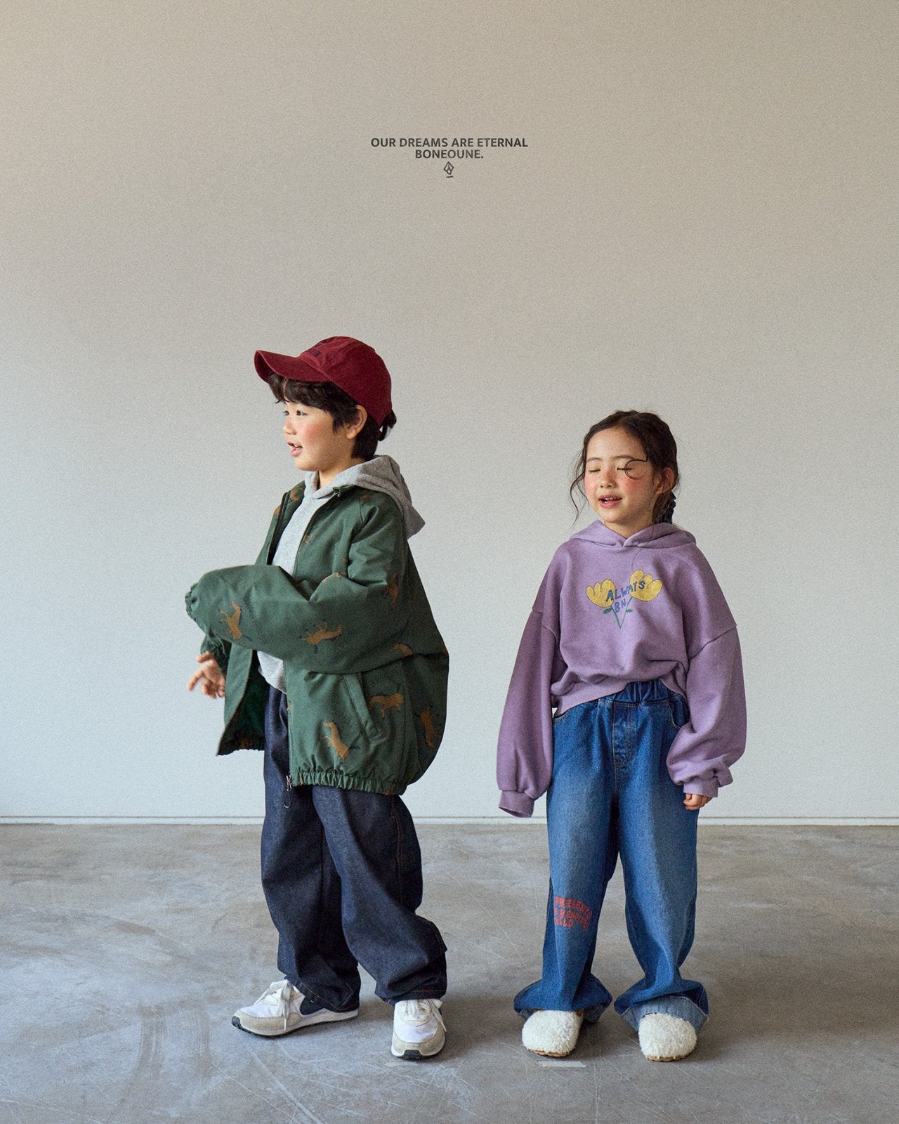 [PRE-ORDER] Autumn Horse Raglan Jacket
