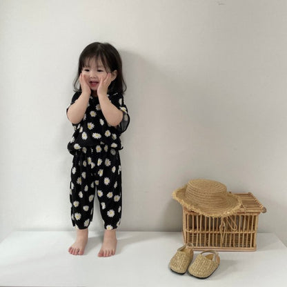 [PRE-ORDER] Daisy Pleats Top Bottom Set