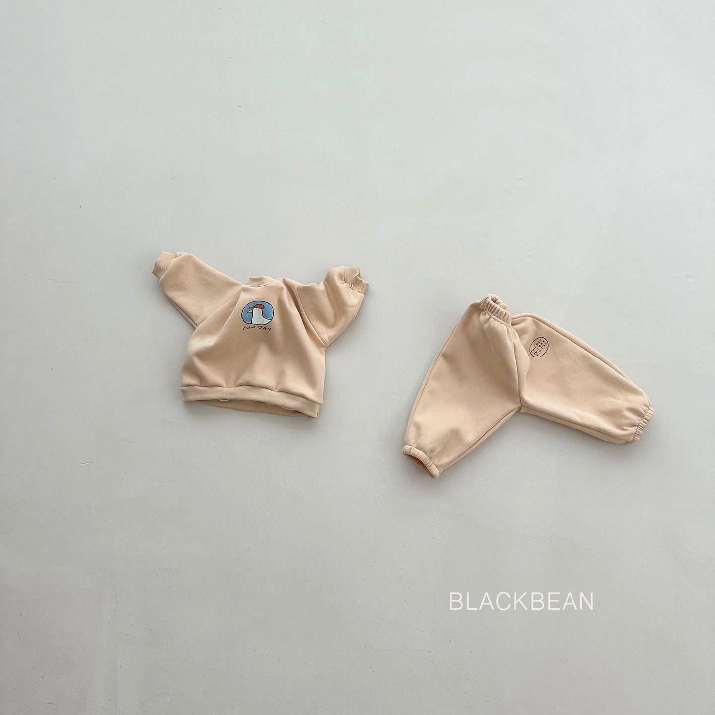 [PRE-ORDER] Day Top Bottom Set