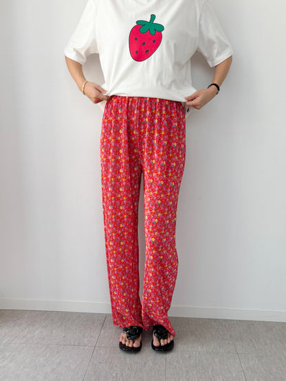 [PRE-ORDER] Flower Pleats Mom Pants