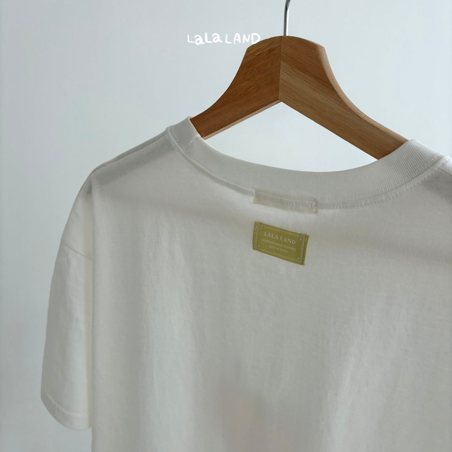 [PRE-ORDER] Berry Apple T-Shirts (Mom & Dad Couple)