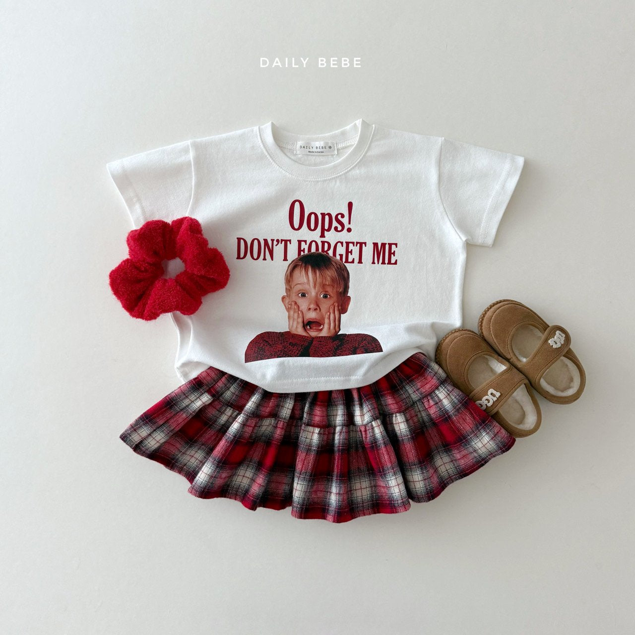 [PRE-ORDER] Kevin T-Shirts (Mom Couple)