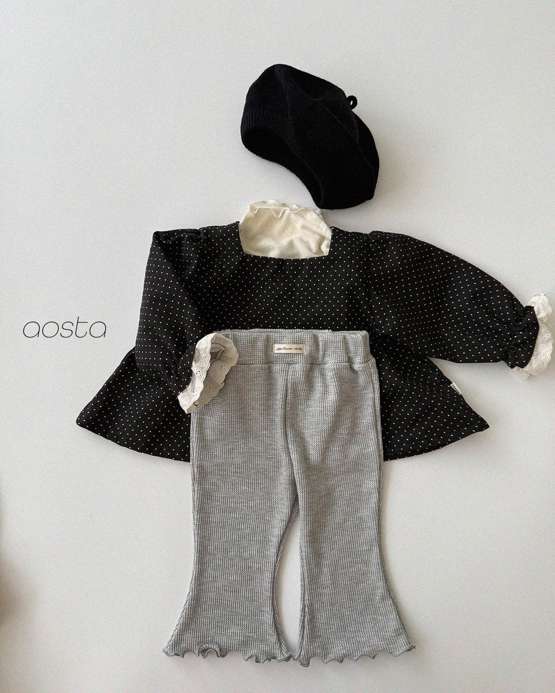 [PRE-ORDER] Milk Dot Blouse