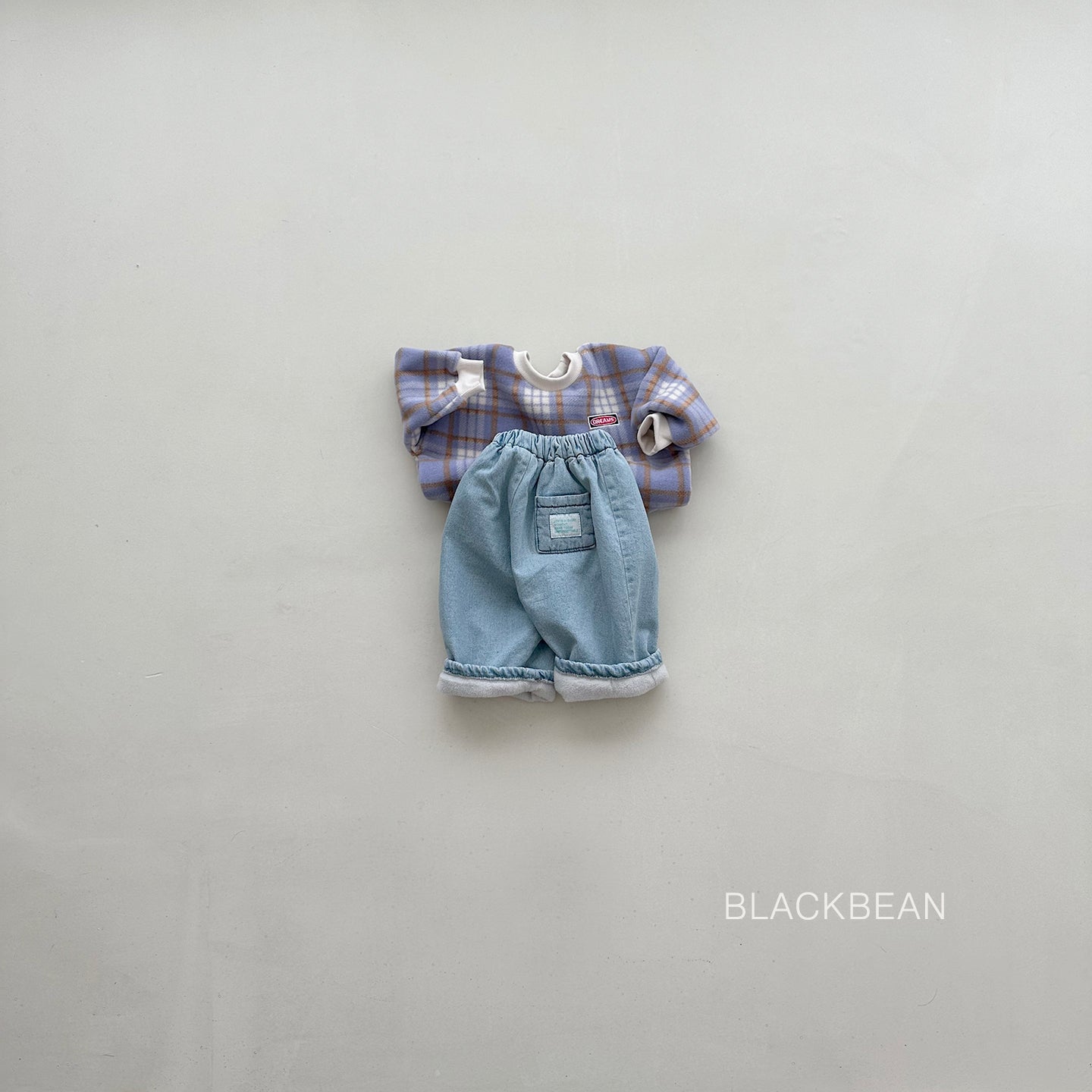 [PRE-ORDER] Plus Sweatshirts