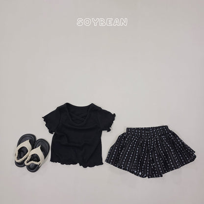 [PRE-ORDER] Embroidery Skorts