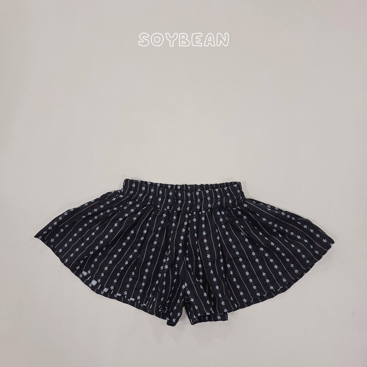 [PRE-ORDER] Embroidery Skorts