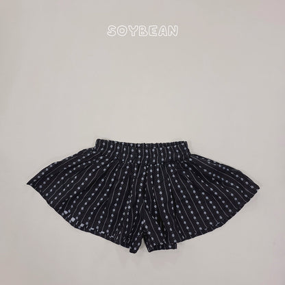 [PRE-ORDER] Embroidery Skorts