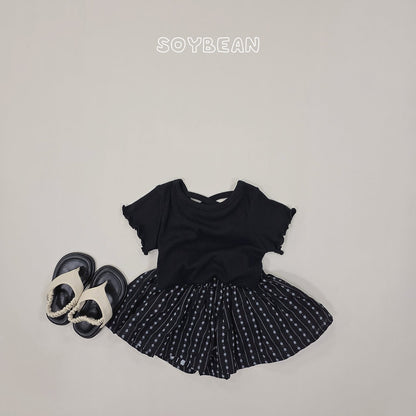 [PRE-ORDER] Embroidery Skorts