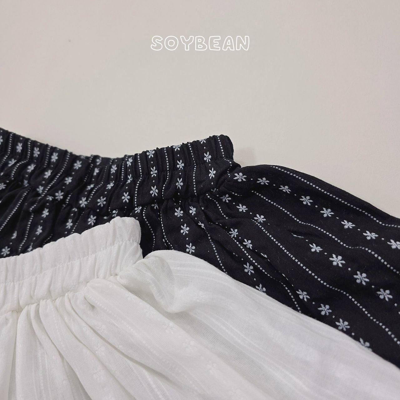 [PRE-ORDER] Embroidery Skorts