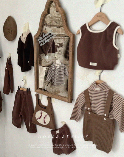 [PRE-ORDER] Modern T-Shirts