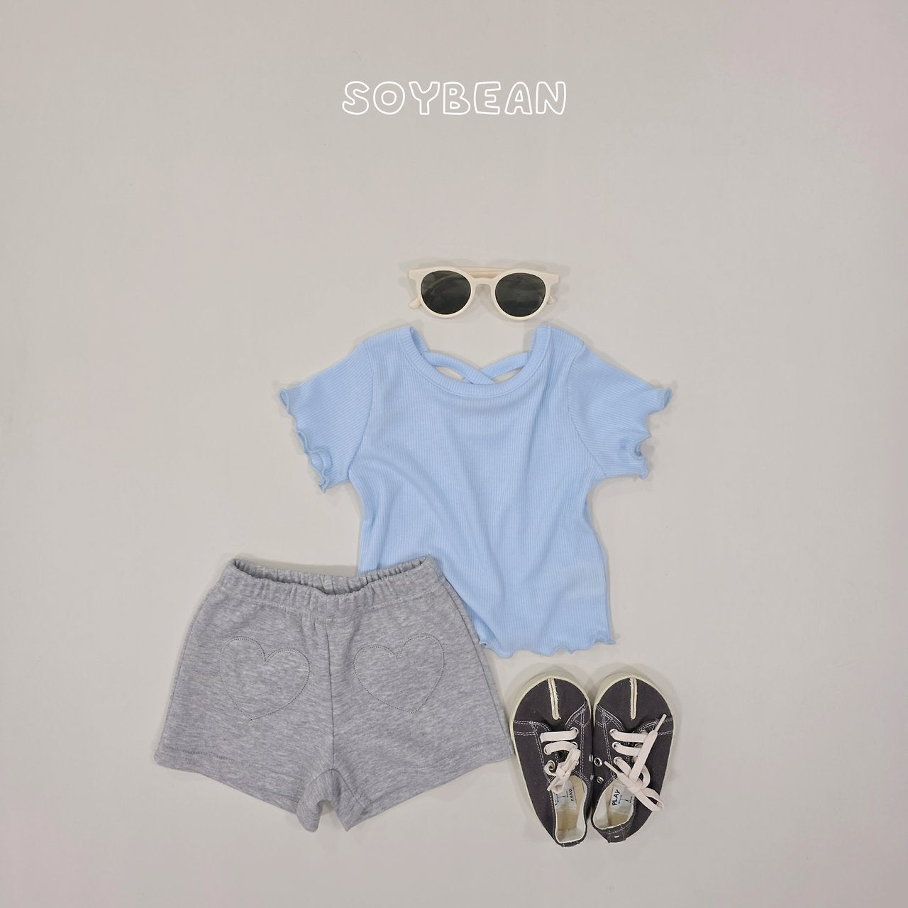 [PRE-ORDER] Heart Shorts