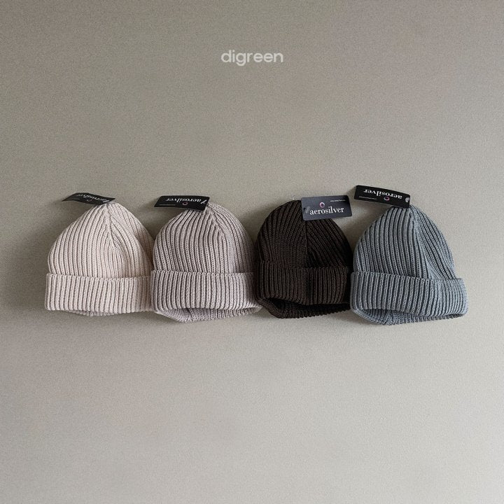 [PRE-ORDER] Shorts Beanie