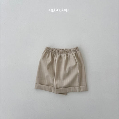[PRE-ORDER] Classic Roll-Up Shorts