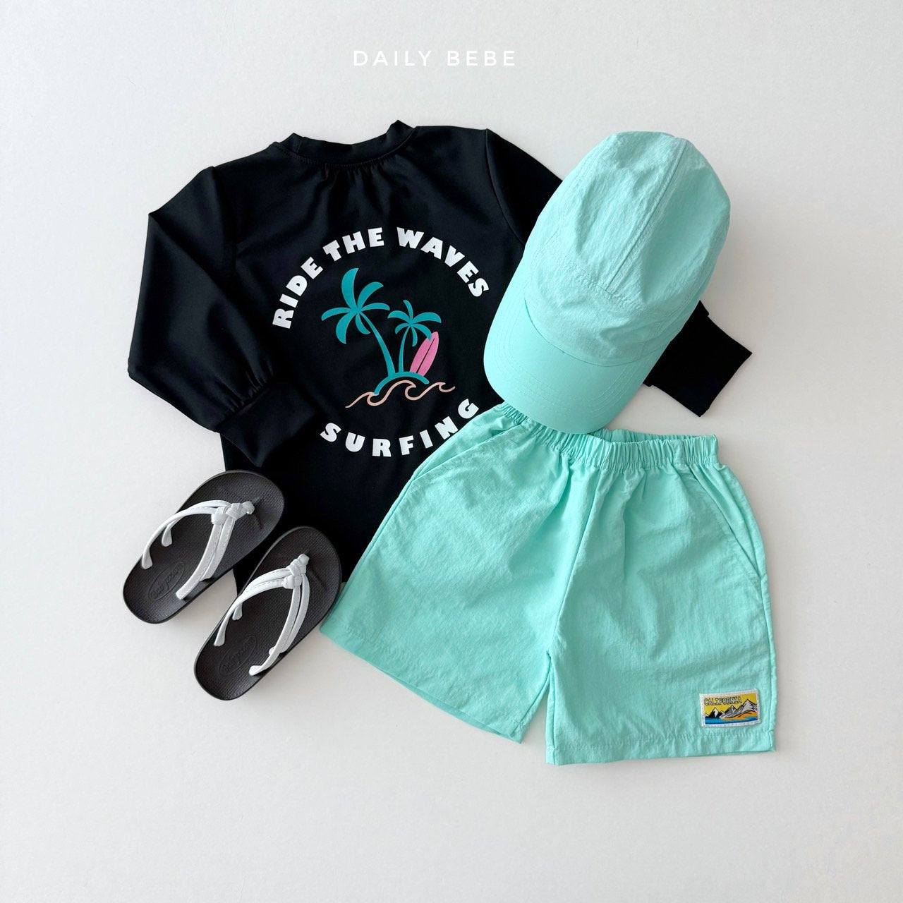 [PRE-ORDER] Loose-Fit Rash Guard Top