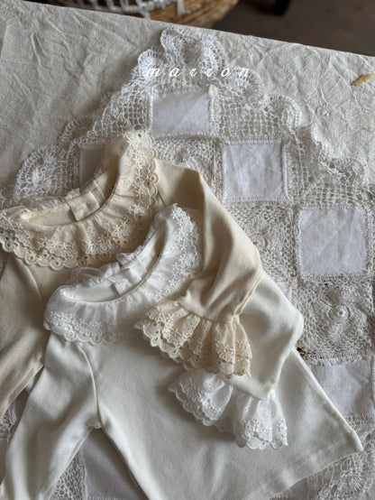 [PRE-ORDER] Lace T-Shirts