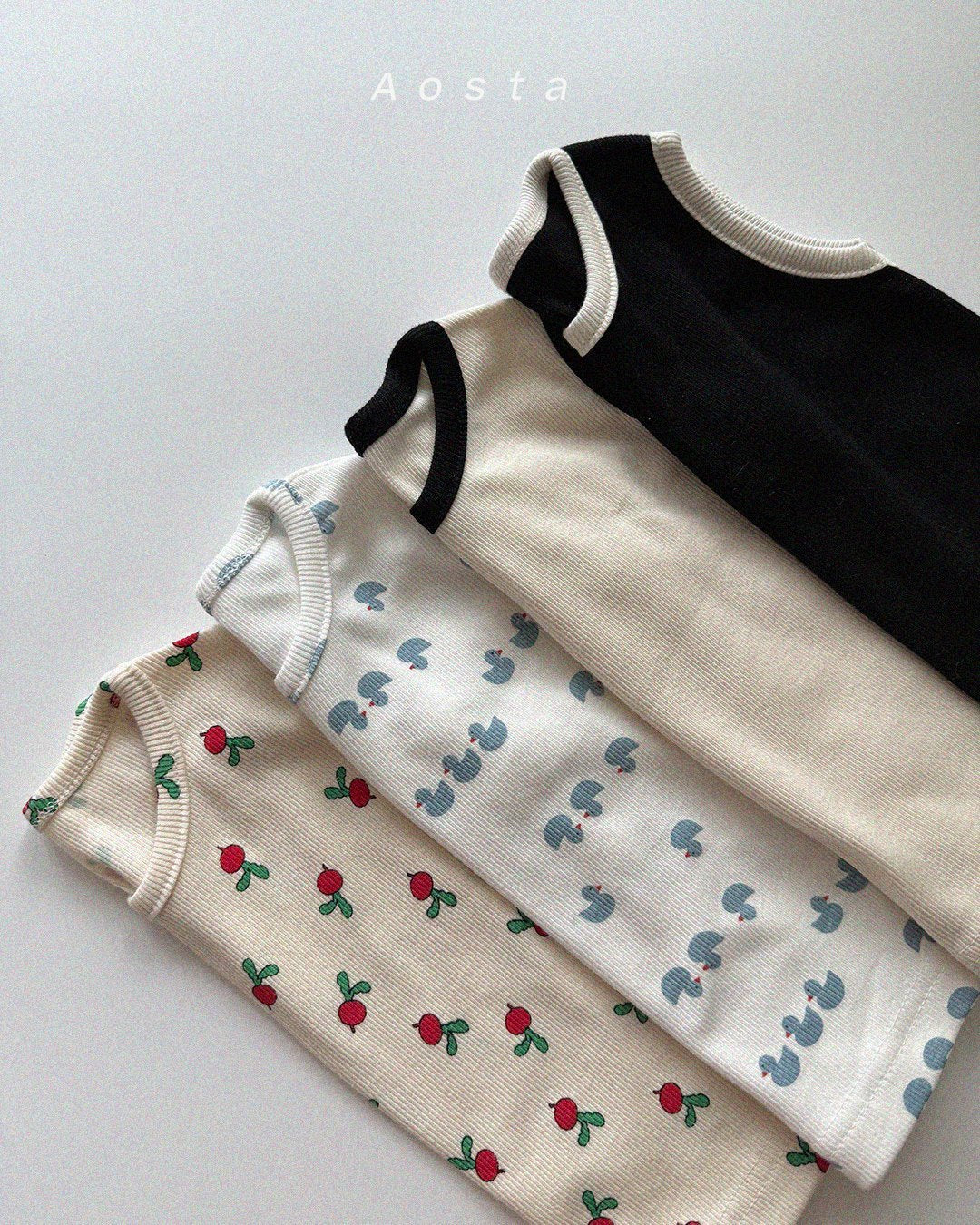 [PRE-ORDER] Ribbed Sleeveless T-Shirts