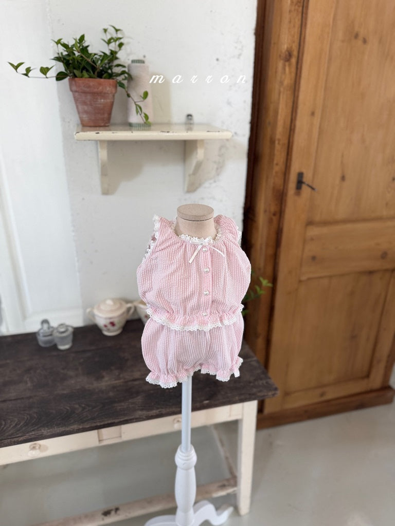 [PRE-ORDER] Chico Top Bottom Set