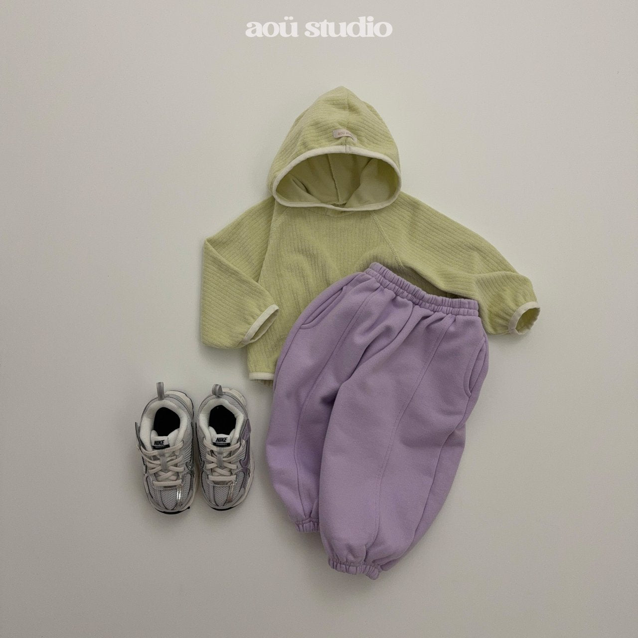 [PRE-ORDER] Easy Hoodie Sweatshirts