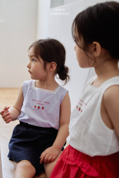 [PRE-ORDER] Strawberry Blouse