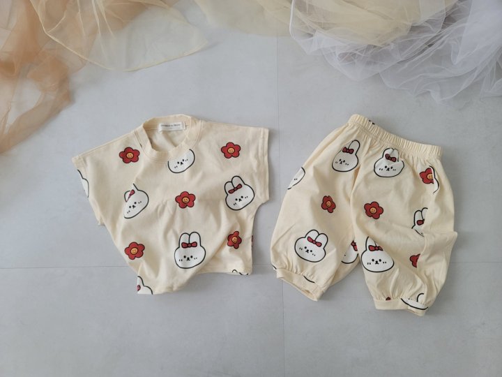[PRE-ORDER] Rabbit Top Bottom Set