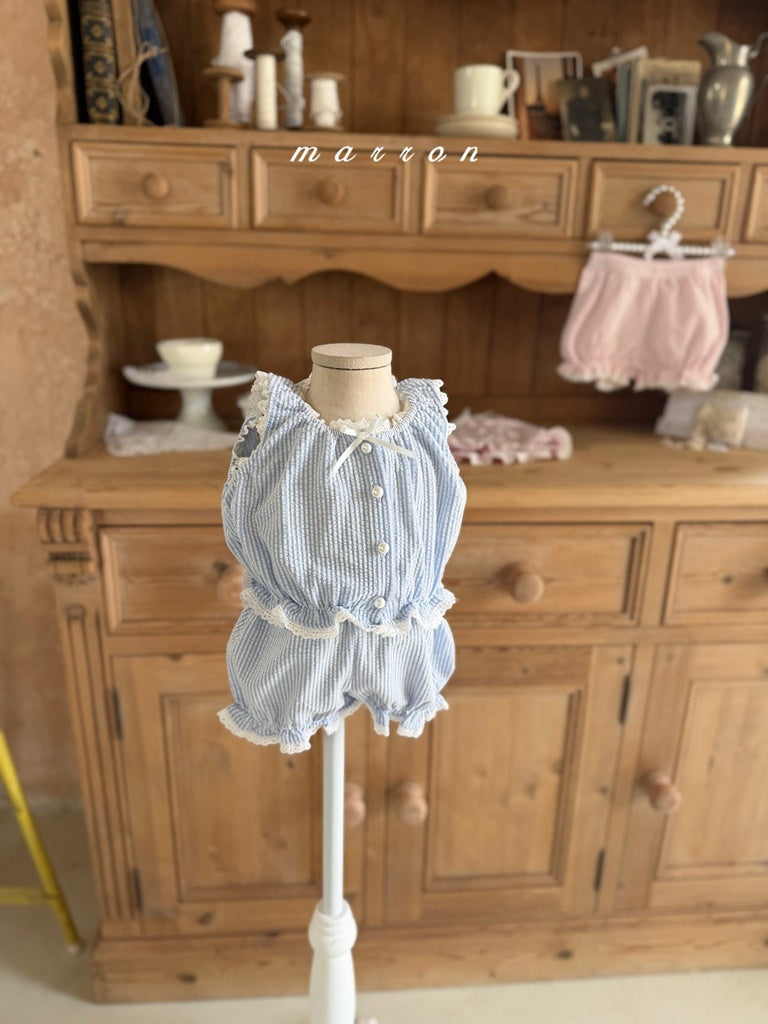[PRE-ORDER] Chico Top Bottom Set