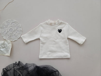 [PRE-ORDER] Heart Turtleneck T-Shirts