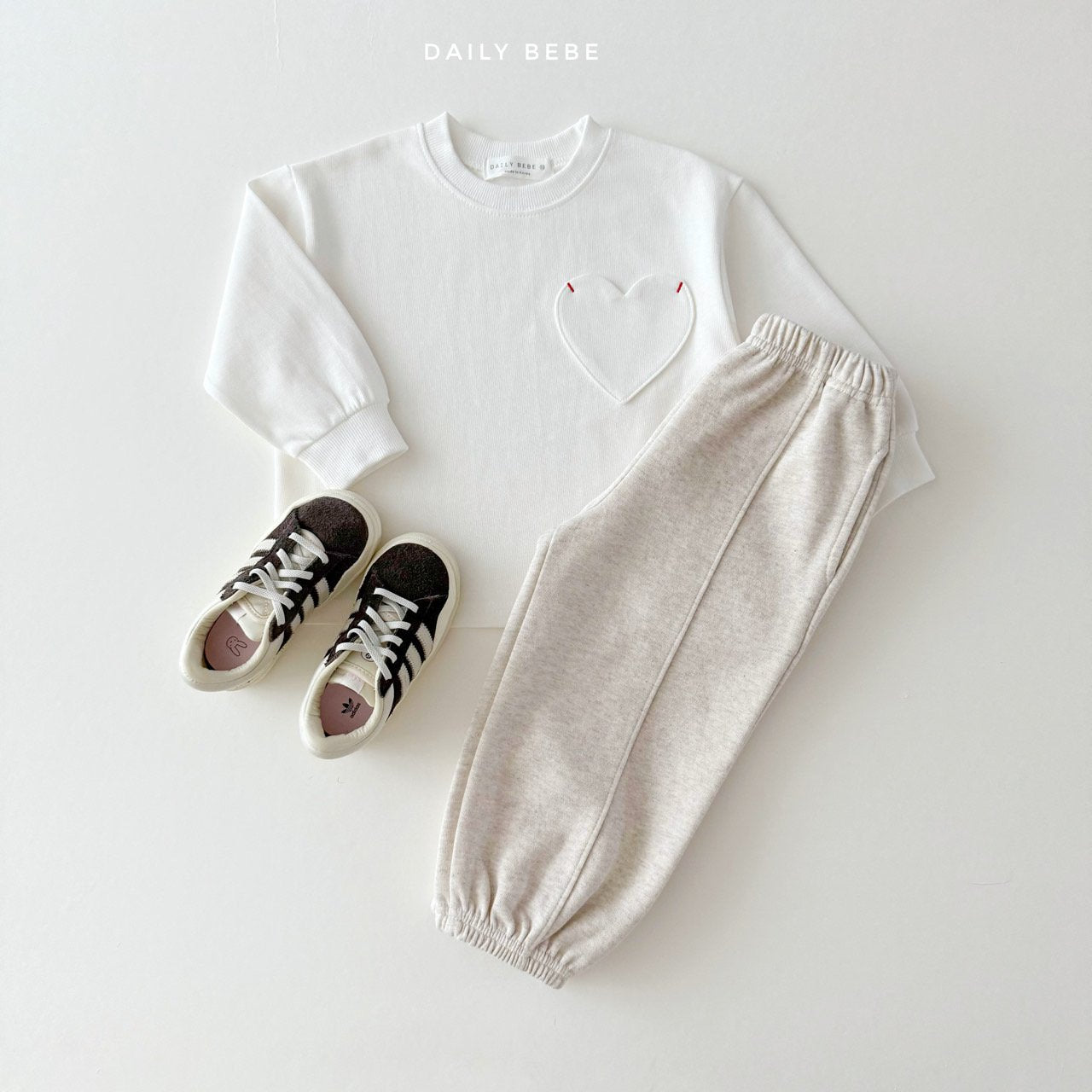 [PRE-ORDER] Heart Pocket T-Shirts