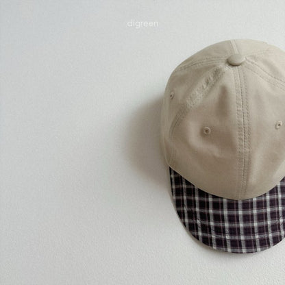 [PRE-ORDER] Under Check Ball Cap