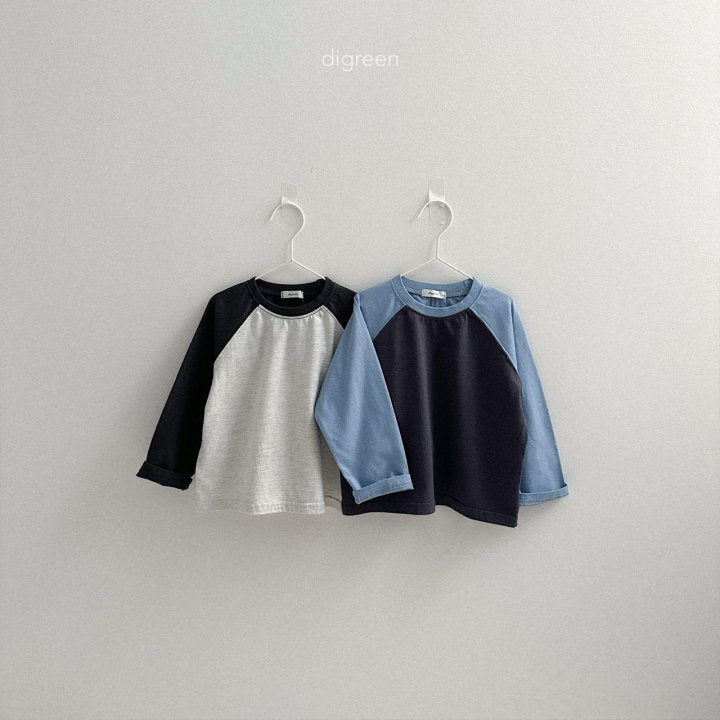 [PRE-ORDER] Slit Raglan T-Shirts