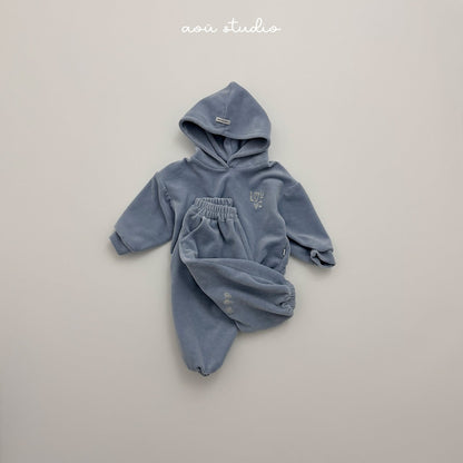 [PRE-ORDER] Beluga Hoodie Sweatshirts