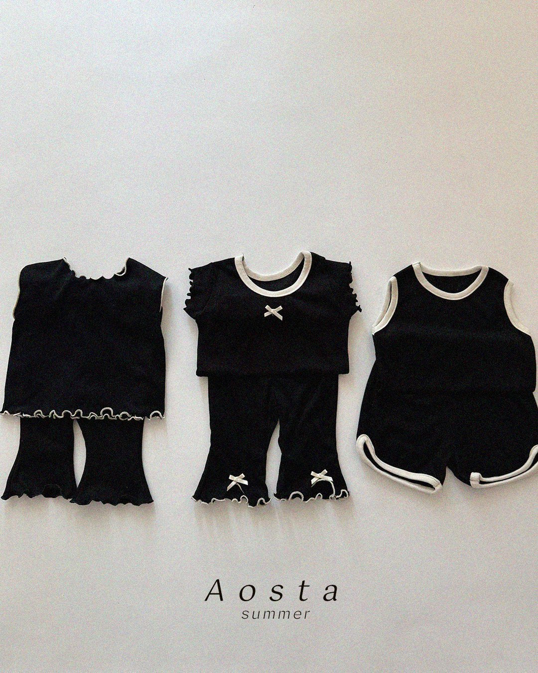 [PRE-ORDER] Ribbed Sleeveless T-Shirts