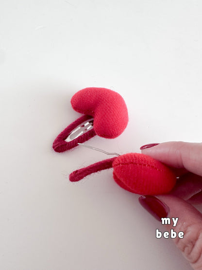 [PRE-ORDER] Heart Hair Pin Set