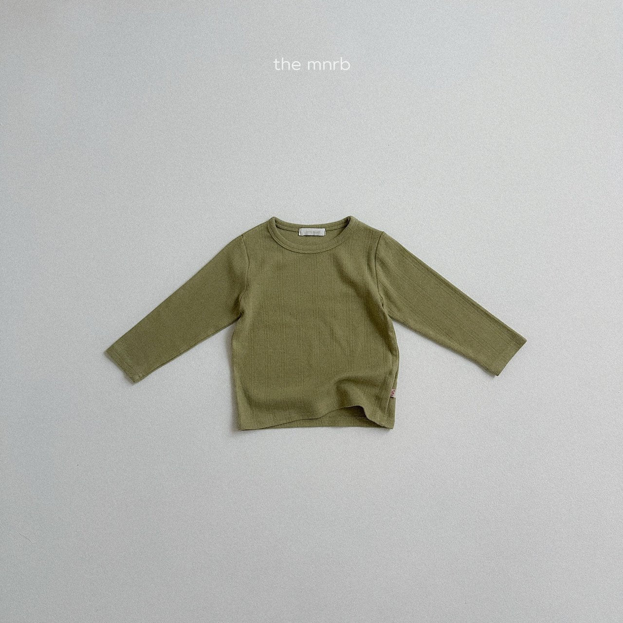 [PRE-ORDER] Eyelet Round T-Shirts