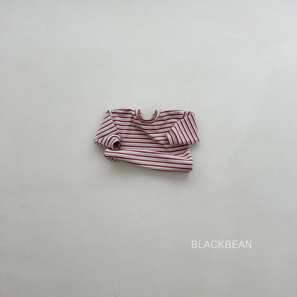 [PRE-ORDER] Saint T-Shirts