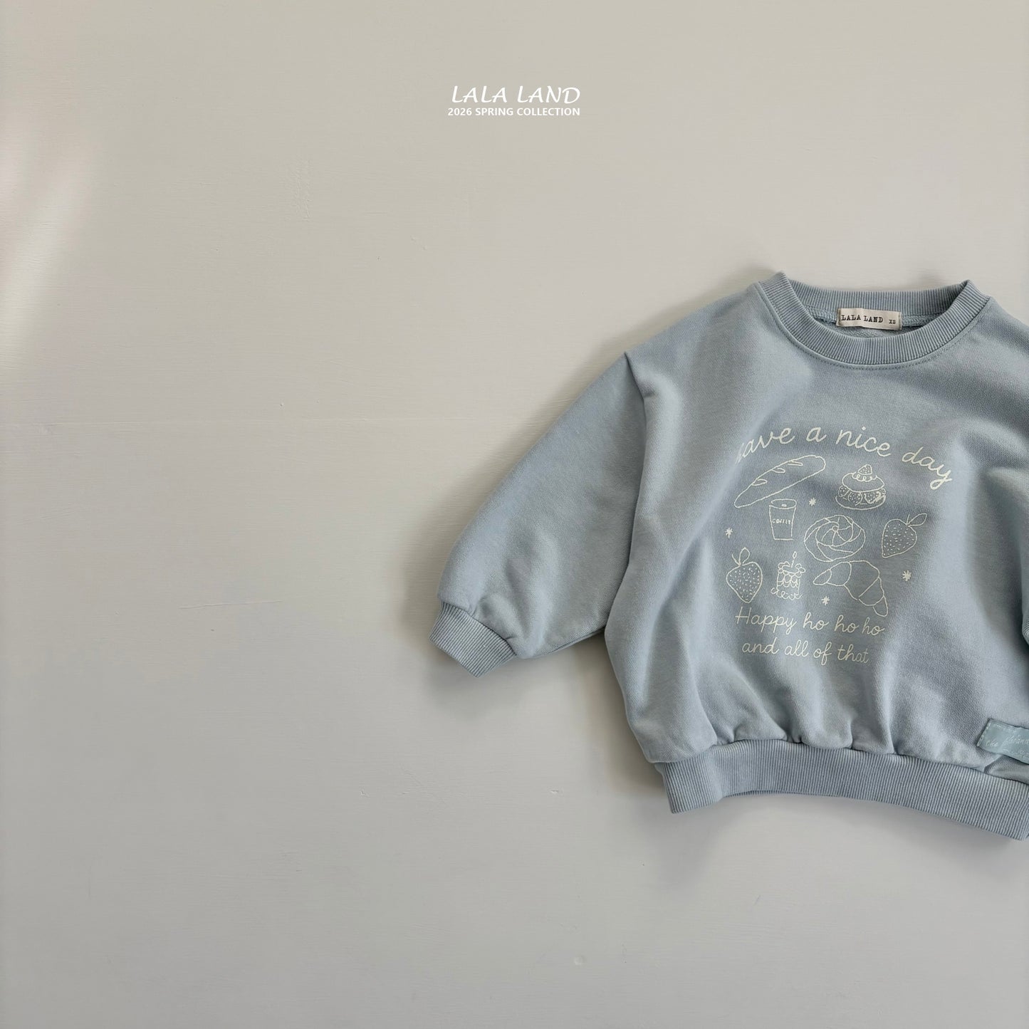 [PRE-ORDER] Bread Sweatshirts