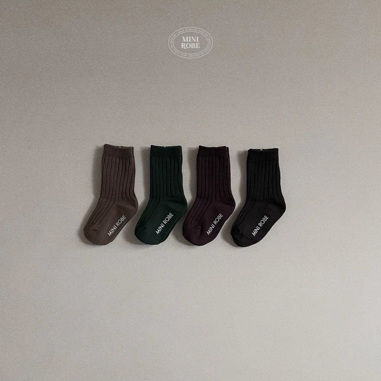 [PRE-ORDER] Retro Socks Set