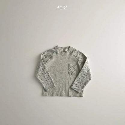 [PRE-ORDER] Small Flower Raglan T-Shirts