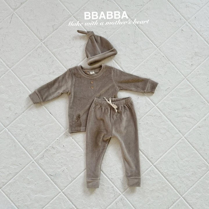 [PRE-ORDER] Cozy Ribbed Baby Set